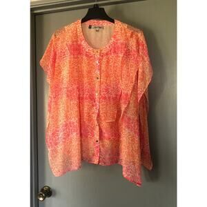 NWT JENNIFER LOPEZ ABSTRACT PRINT BLOUSE W/RUFFLES Size L button front Flowy